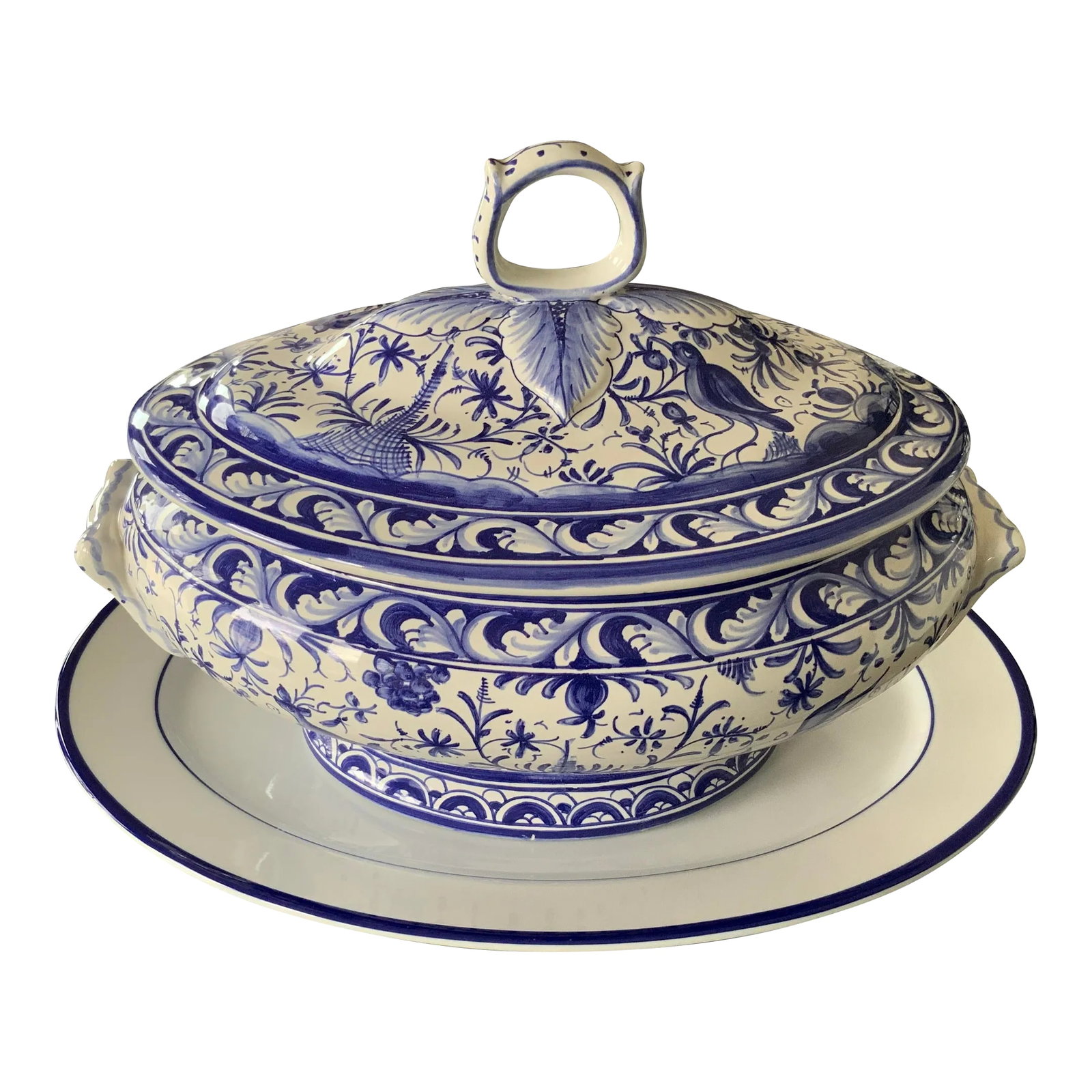 1980s Handmade Blue and White Covered Dish and Under Plate- 2 Pieces: 1980s Handmade Blue and White Tureen and Under Plate Simply gorgeous handcrafted porcelain covered dish with under plate. A 1,001 uses. Think soup , stew, pasta salad or as a planter or to store
