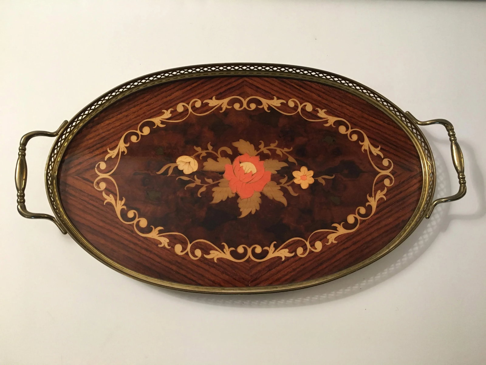 1970s Italian Oval Floral Inlay Tray - 7