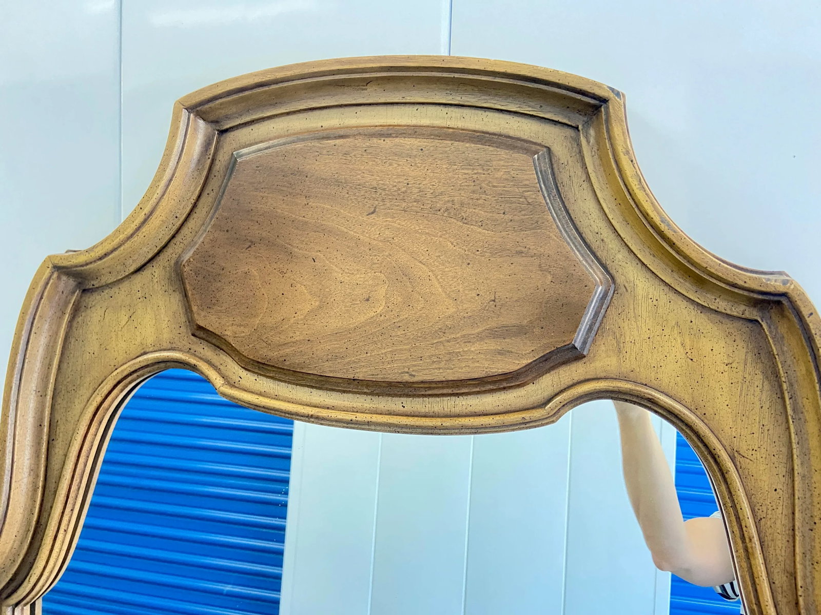 1970s Thomasville Stroupe Regency Wall Dresser Mirror - 3