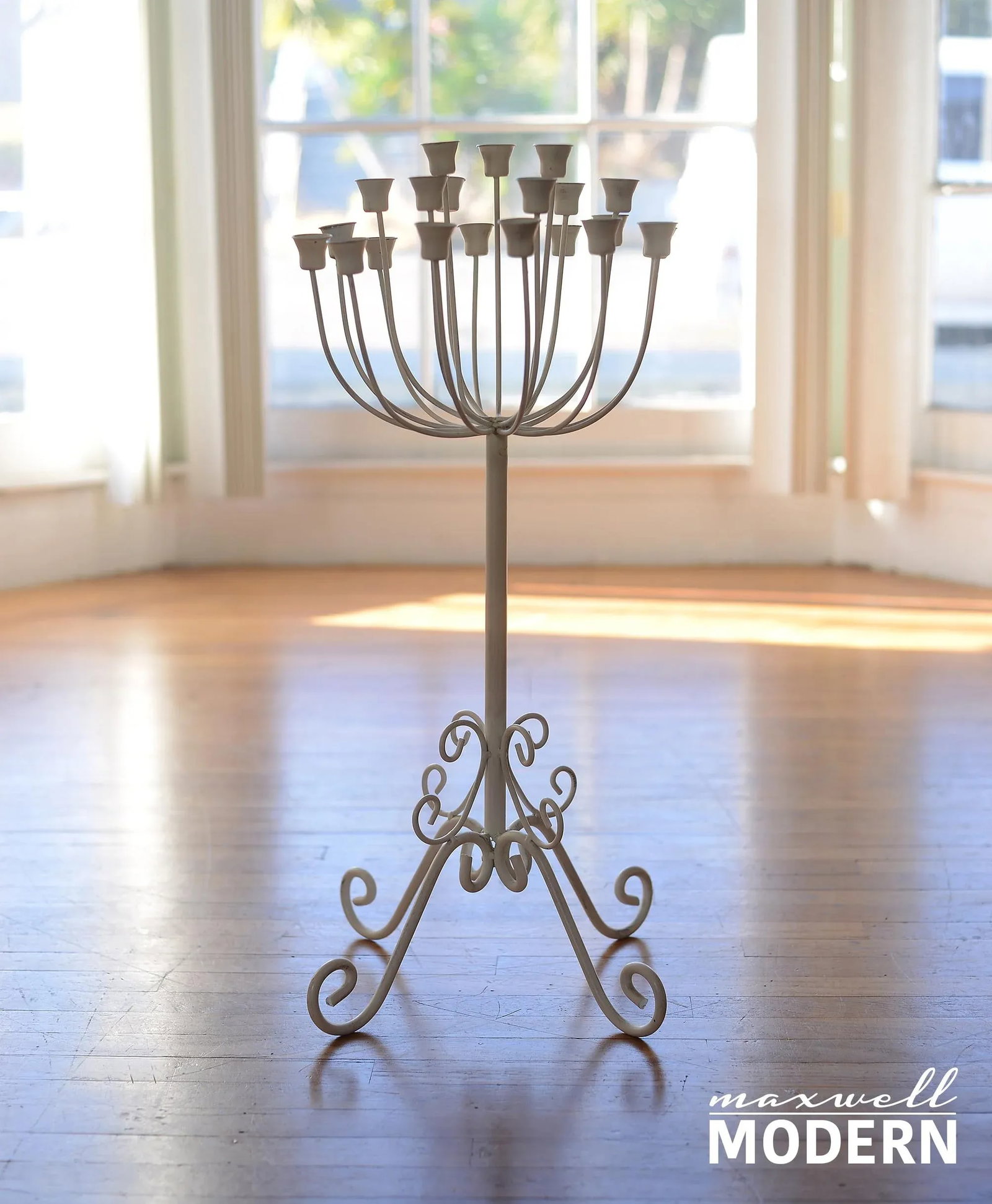 Vintage Sculptural French Country White Metal Candelabra Stand - 2