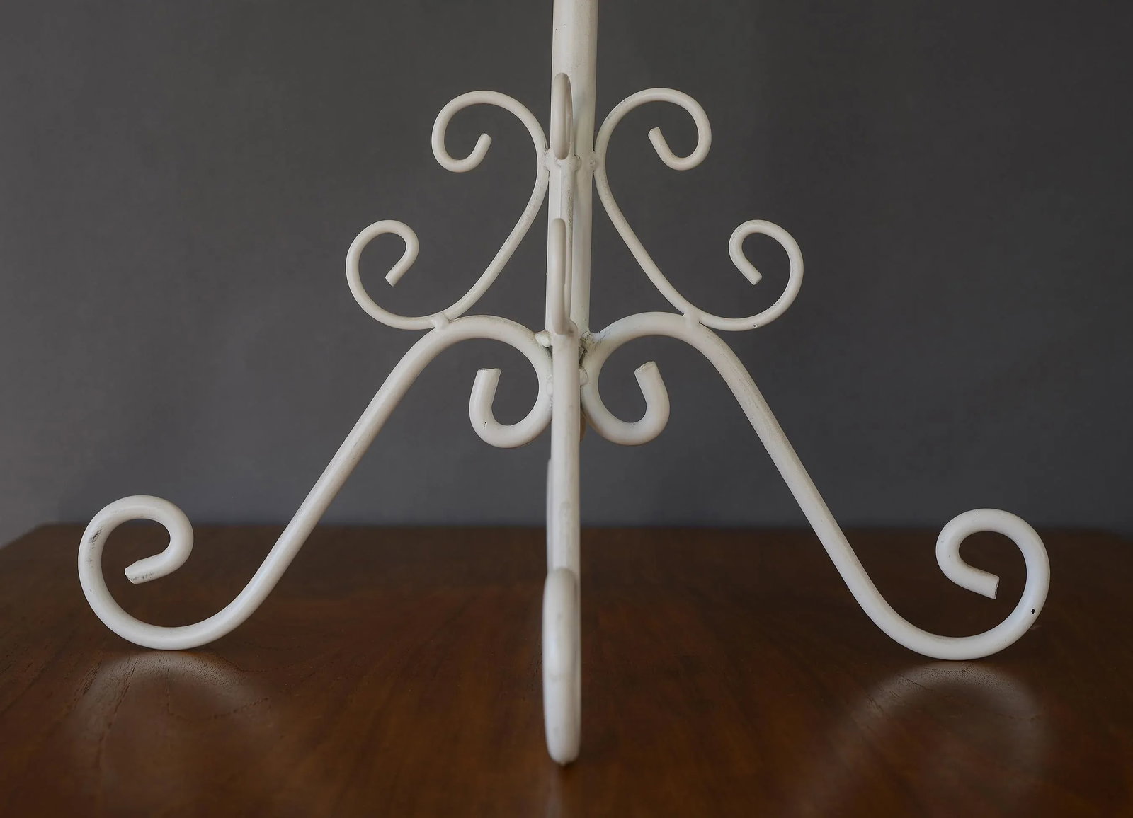 Vintage Sculptural French Country White Metal Candelabra Stand - 7