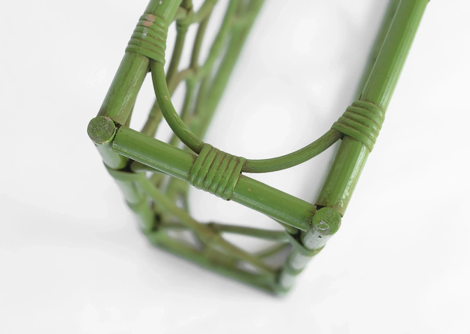 Vintage 1970s Boho Green Rattan 12-Bottle Wine Rack - 9