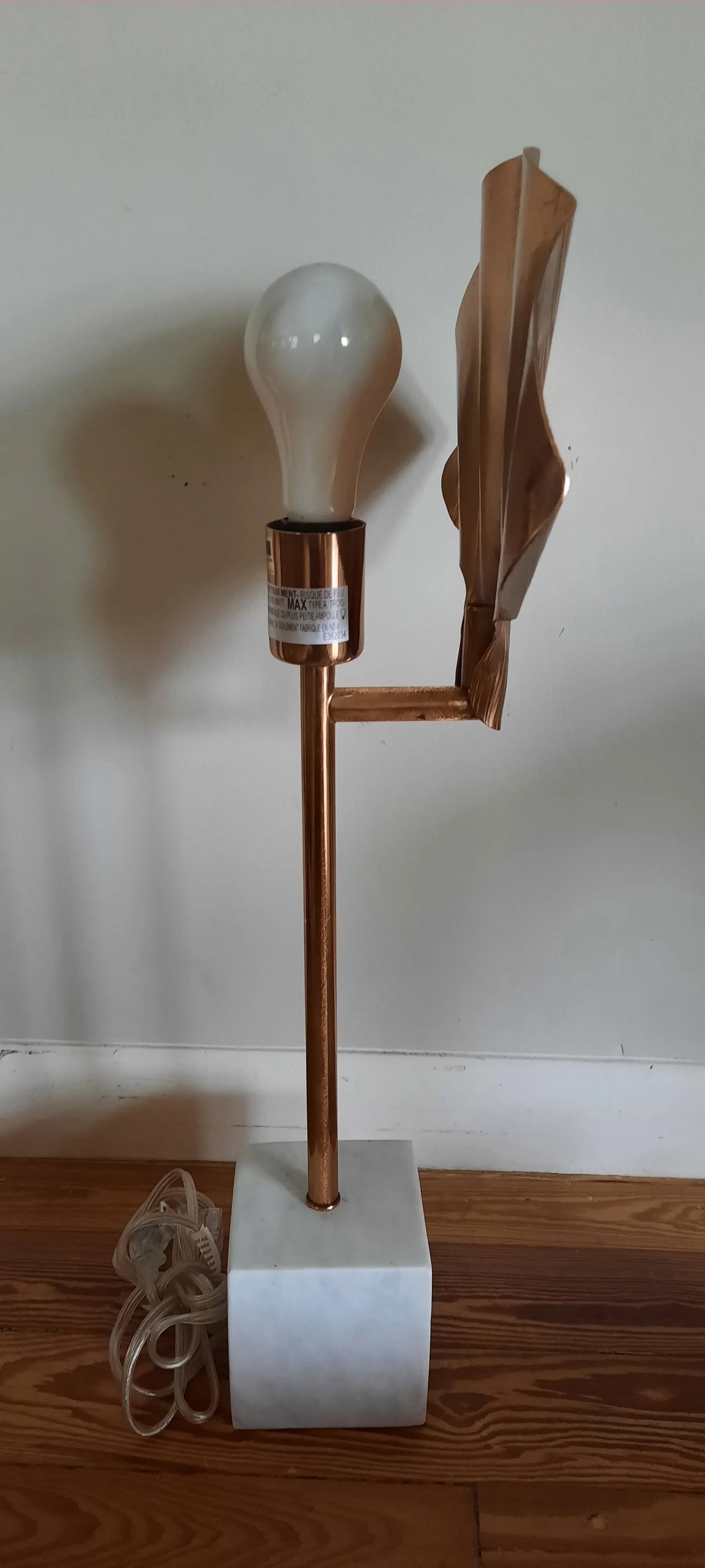 Scallop Fan Table Lamp - 2