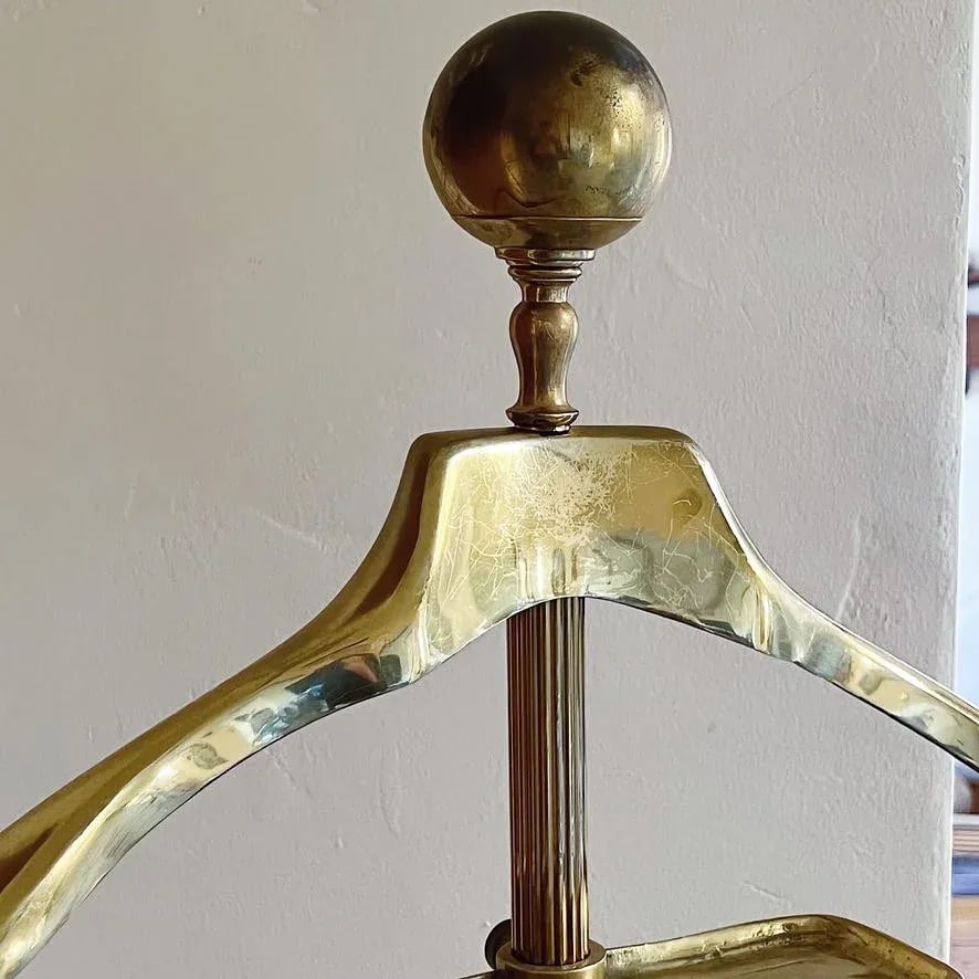 Mid 20th Century Glo-Mar Brass Cannonball Art Deco Gentleman's Suit Clothing Valet Stand With Adjust - 3