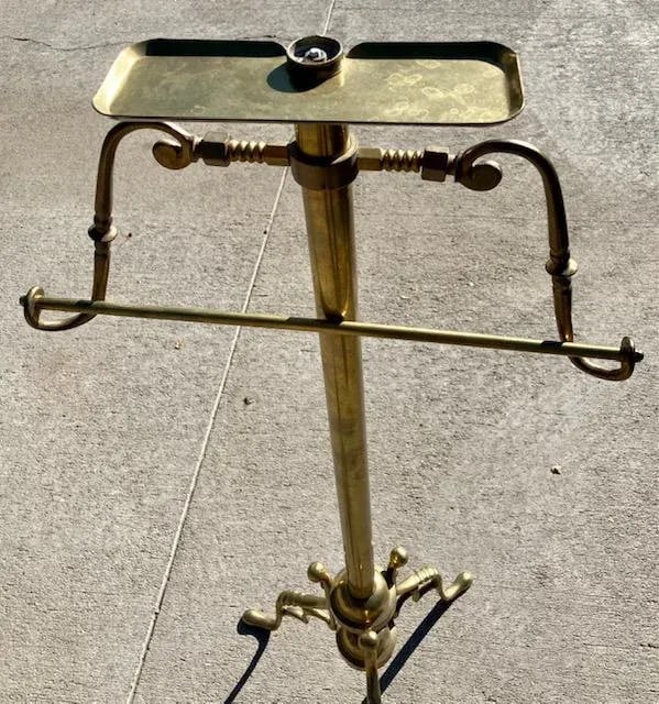 Early 20th Century Turn of the Century Gentleman's Brass Valet - 10