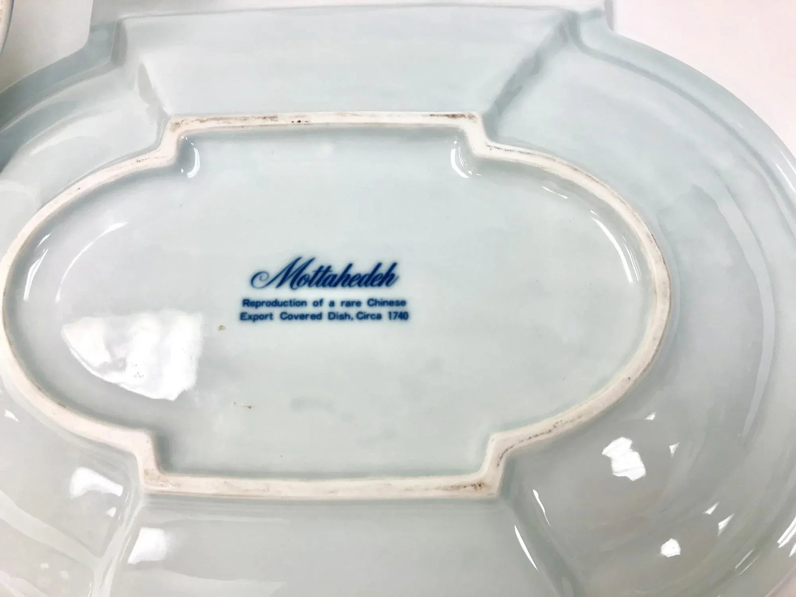 Late 20th Century Mottahedeh Porcelain Reproduction Chinese Export Covered Dish - 7