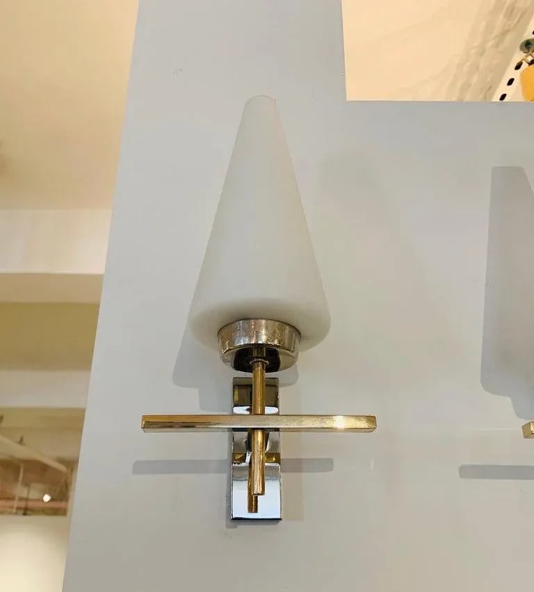 Pair of French 1970s Lunel Wall Lights - 9