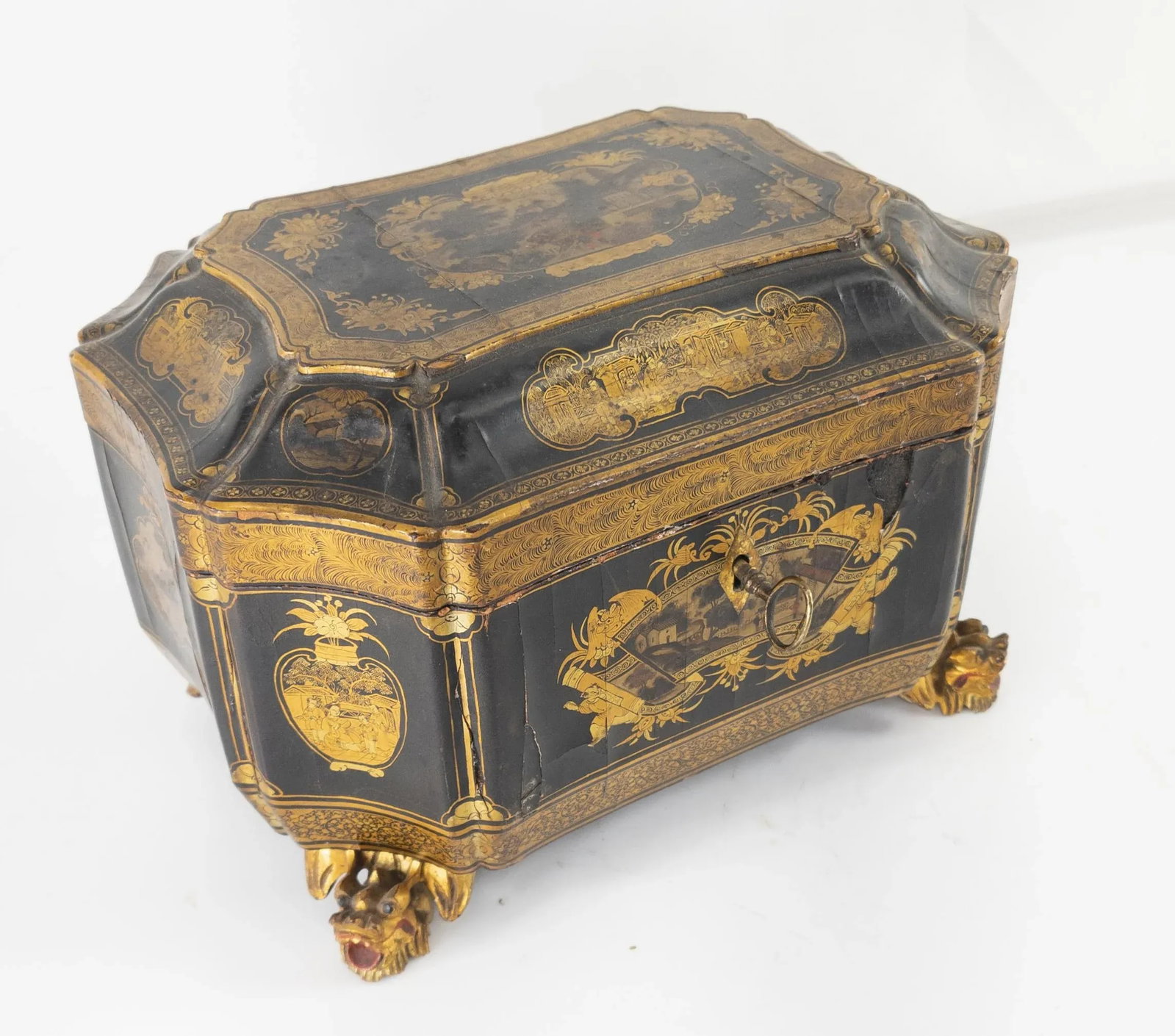 Chinese Black and Gold Lacquered Tea Caddy Box - 2