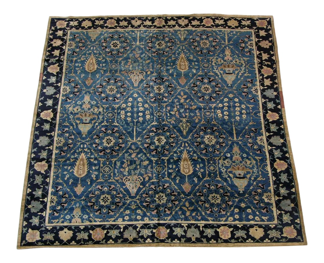 1990s Vintage Decorative Chinese Rug with Floral Design (1 of 8)