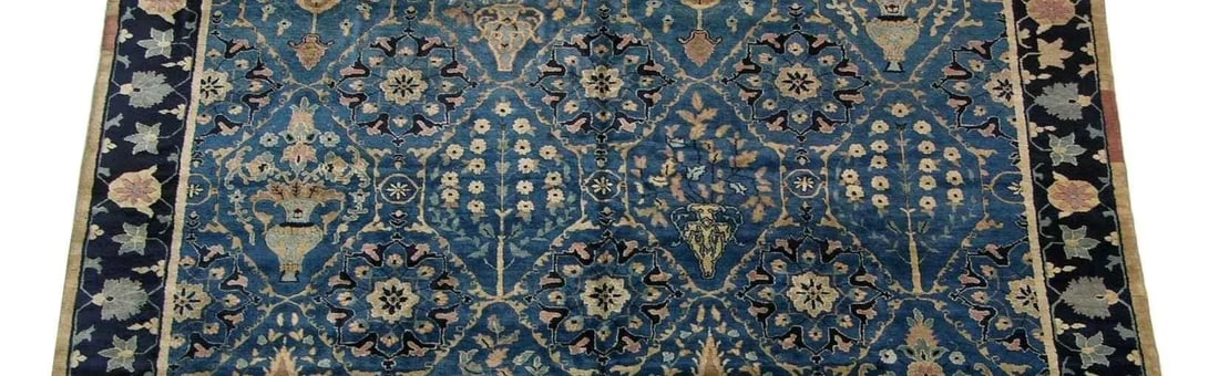 1990s Vintage Decorative Chinese Rug with Floral Design - 4