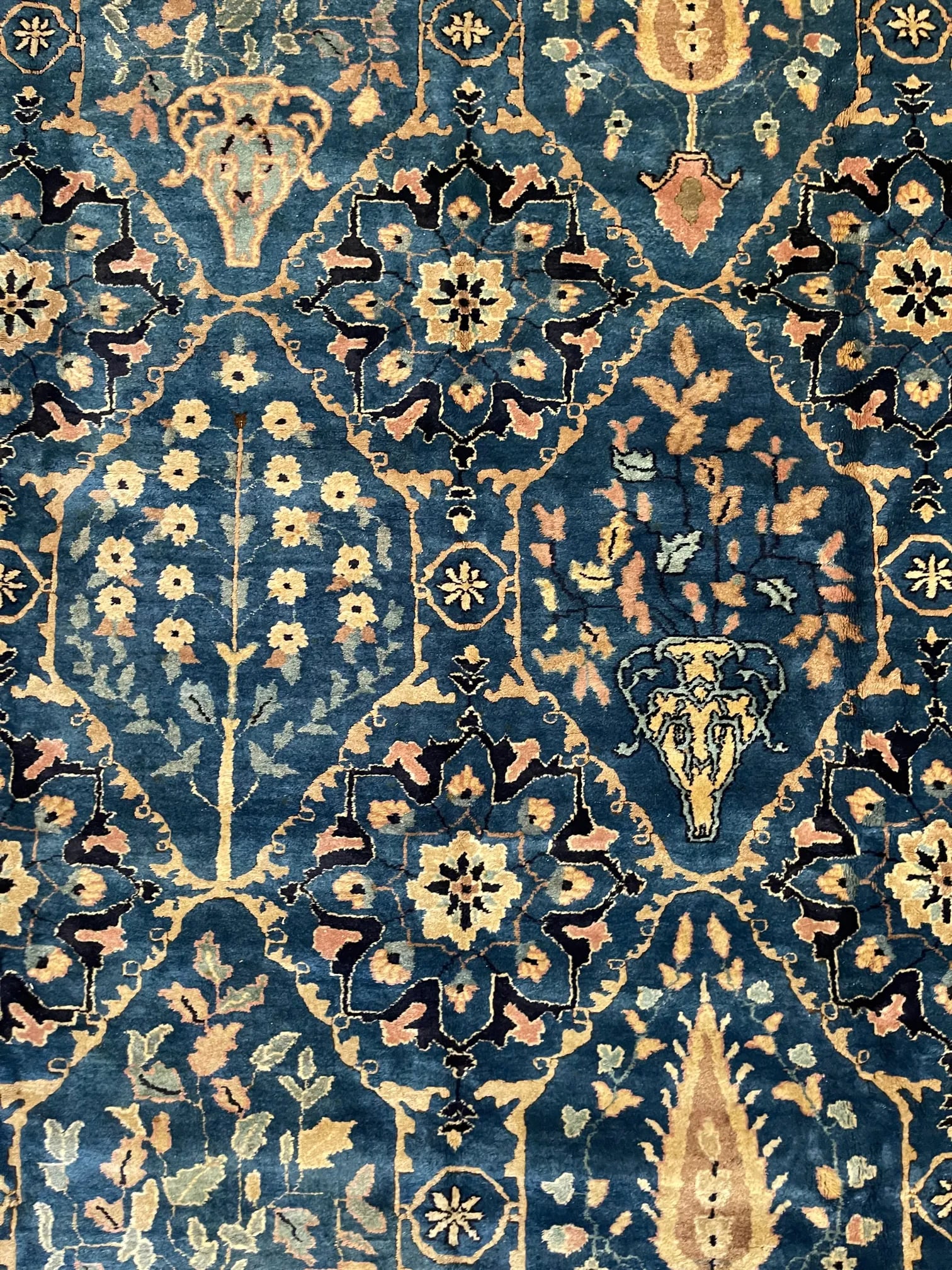 1990s Vintage Decorative Chinese Rug with Floral Design - 7