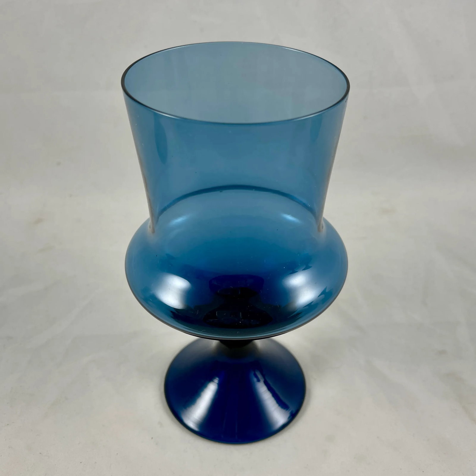 Mid-Century Scandinavian Modern Denby-Milnor Blue Flare Glass Goblets, S/6 - 5