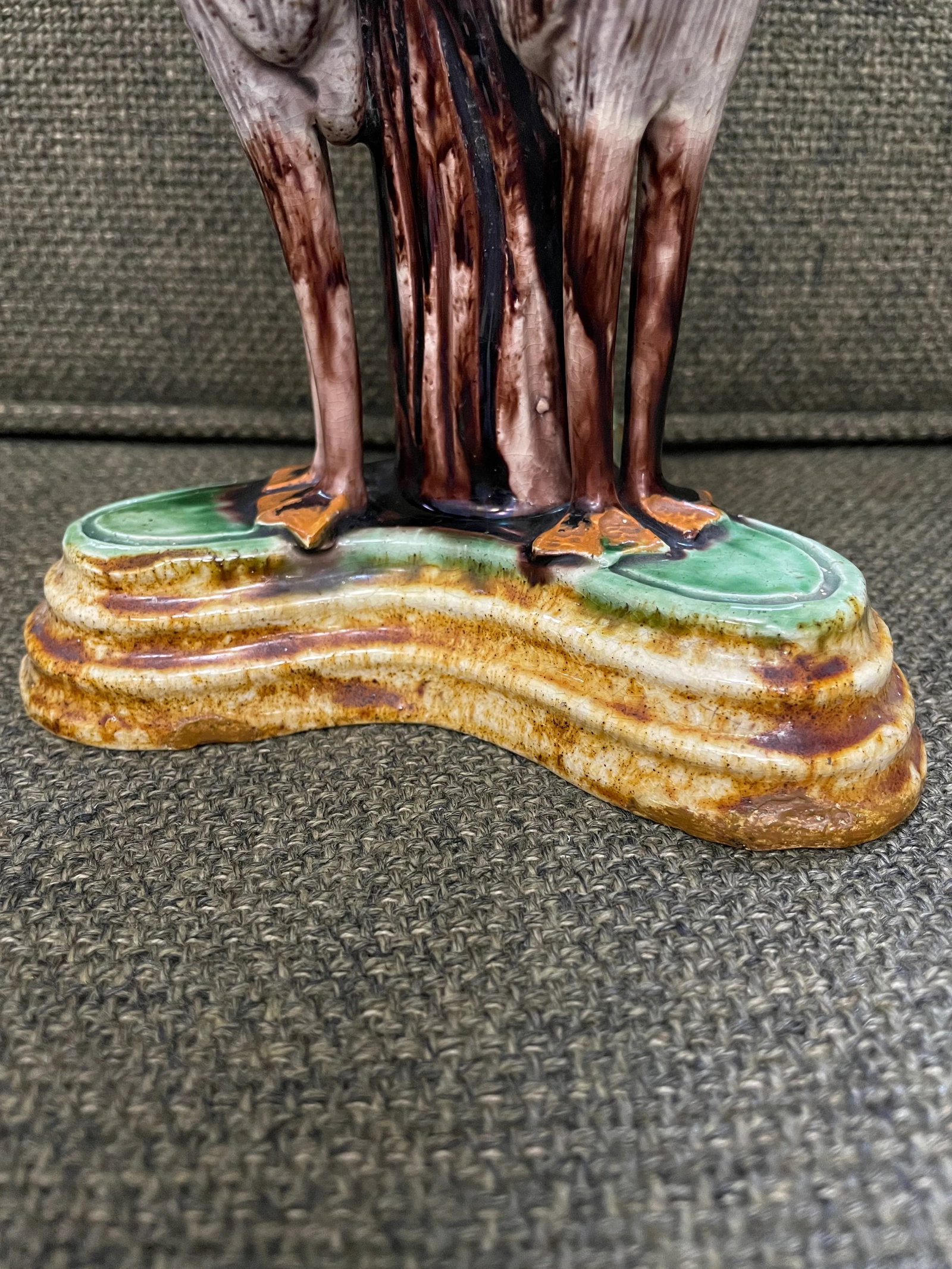 Antique 1880s Portuguese Jose Alves Cunha Majolica Candlestick, Storks With Green Leaves & Ochre Bas - 11