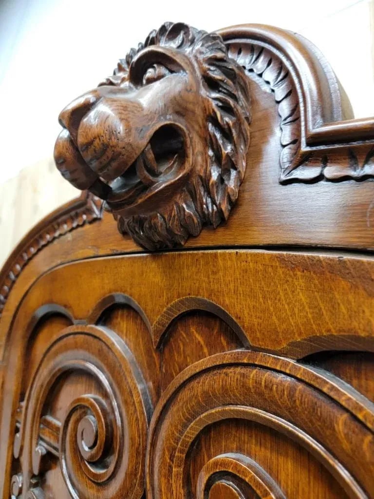 Antique Quarter Sawn Oak Carved Ornate Figural Hall Tree - 6