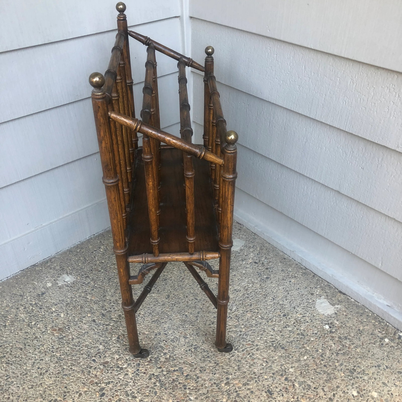 Vintage Traditional Canterbury Magazine Rack - 3