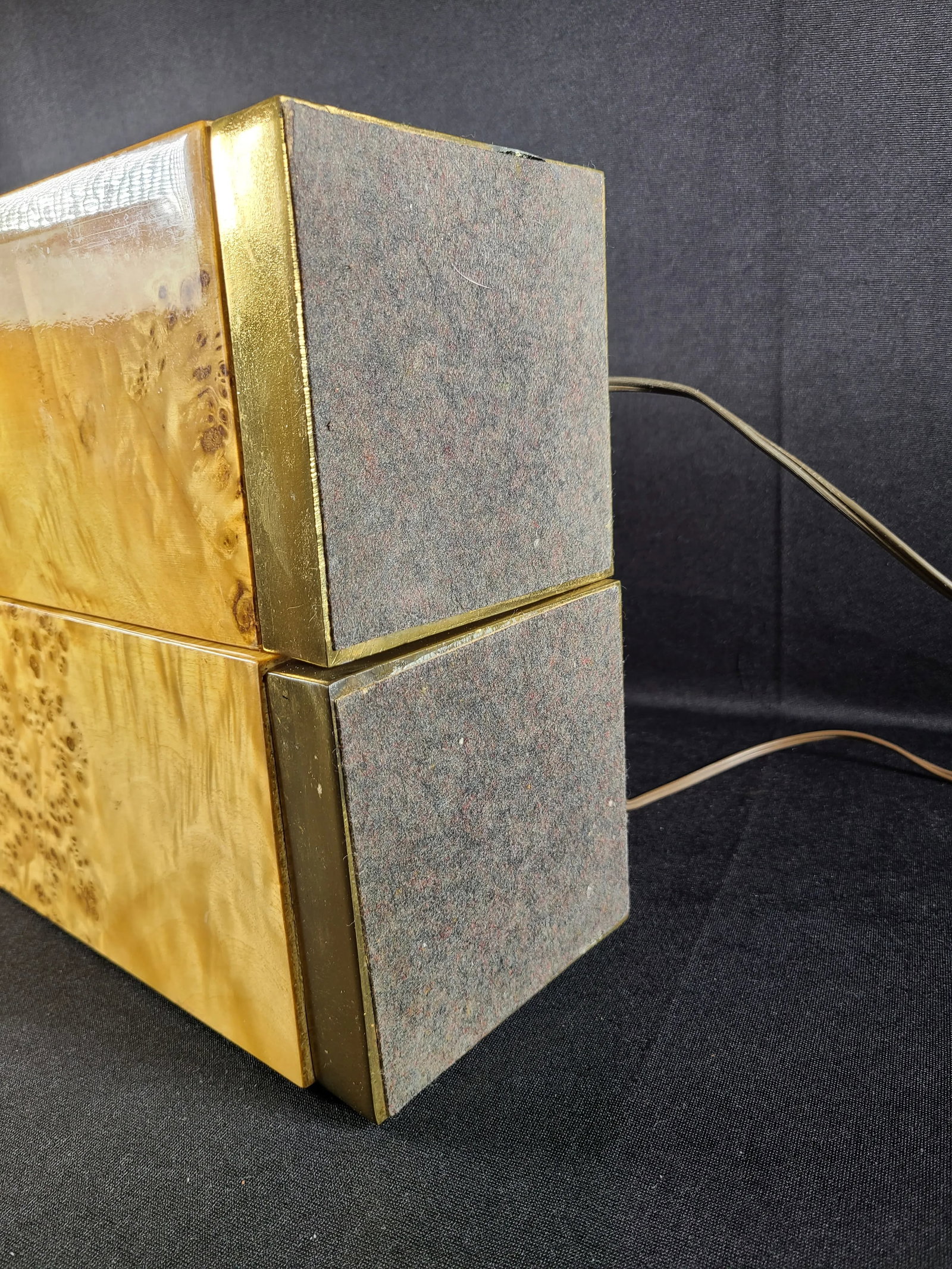 1960s Tall Rectangular Natural Burl Wood Veneer Lamps, Pair - 10