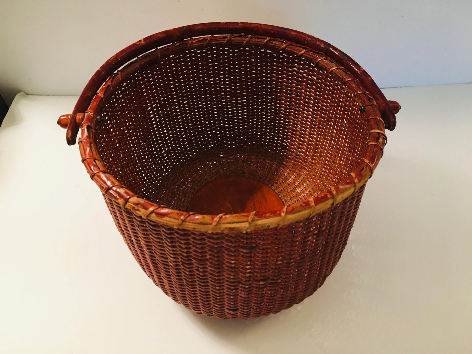 1993 Nantucket Basket with Inlaid Penny, Dated - 5