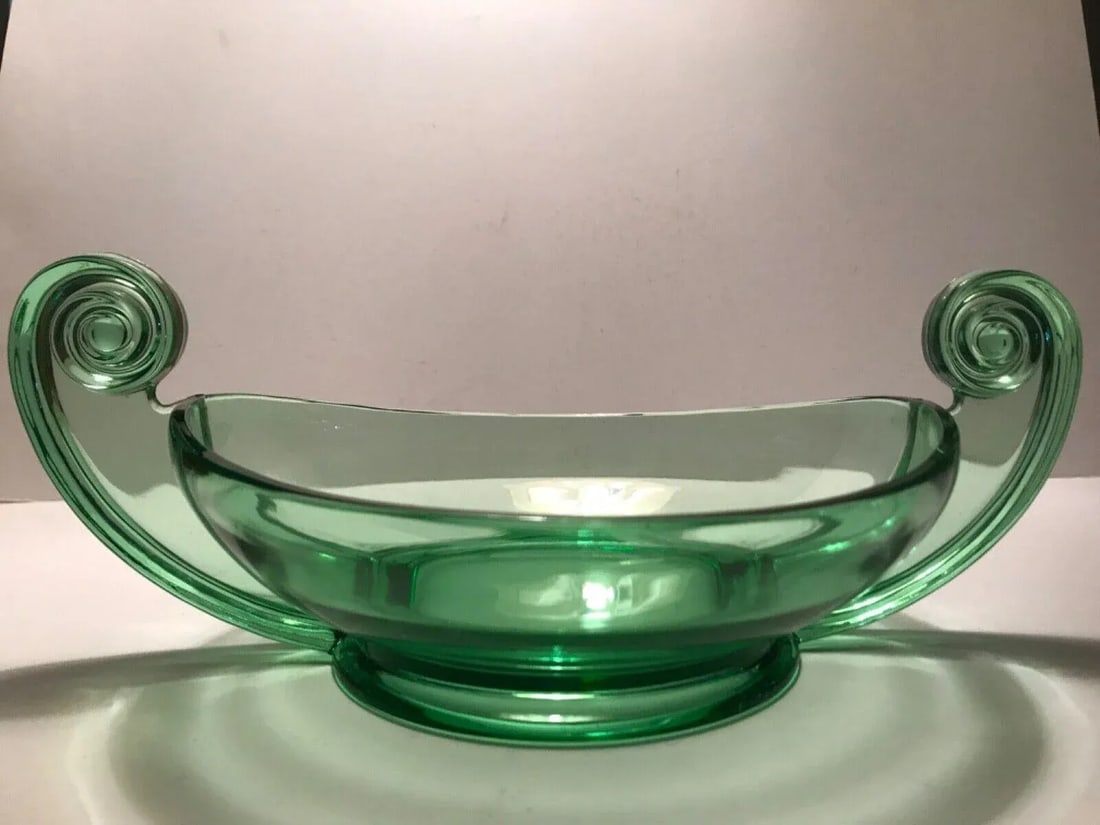 Vintage Fostoria Green Uranium Glass Scroll Handle Centerpiece Bowl - 2