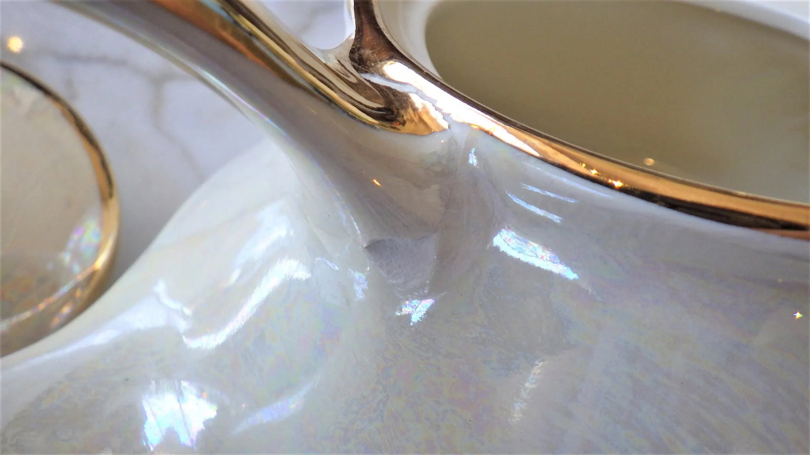 1950s Hollywood Regency Pearl China Co. Hand Decorated 22 K Gold Teapot, Creamer & Sugar, Pair of Va - 11