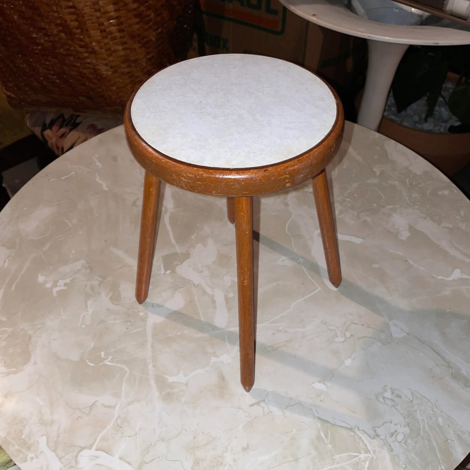 1970s Pencil Legged Plant Stand With Formica Top - 3