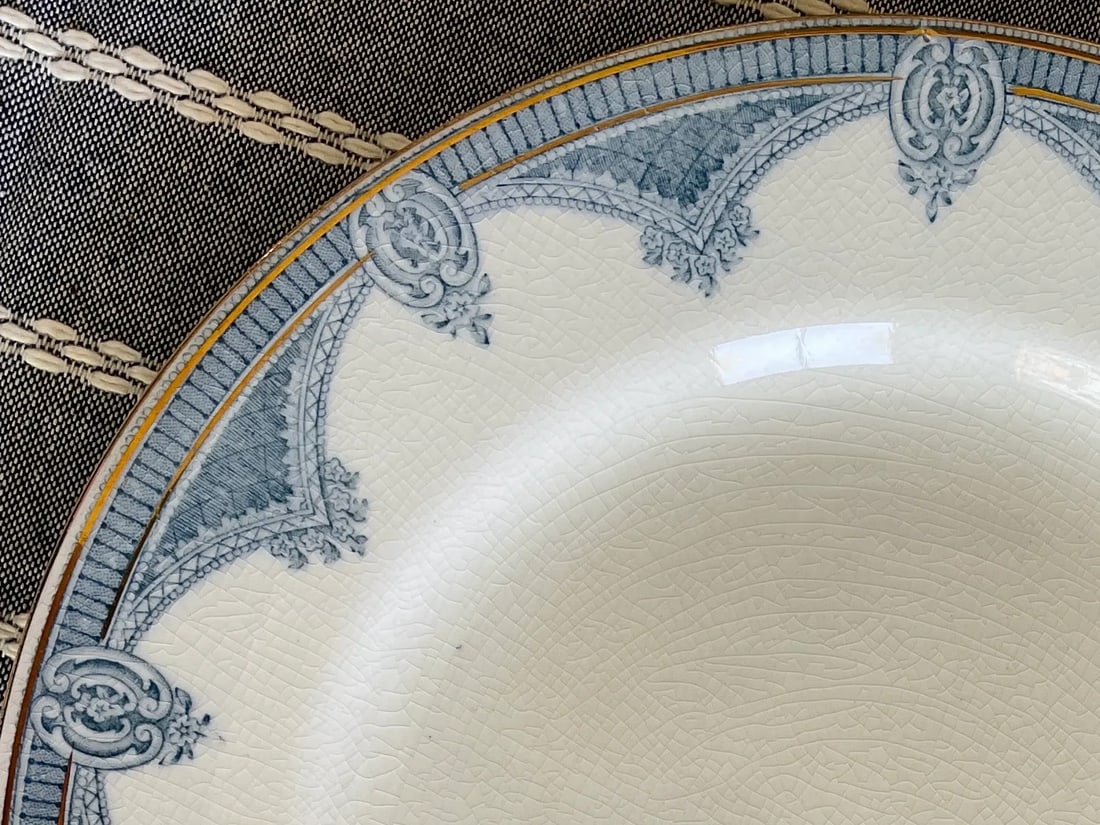 Antique J & G Meakin Ironstone China in Ipswich Pattern - 8 Pieces - 2
