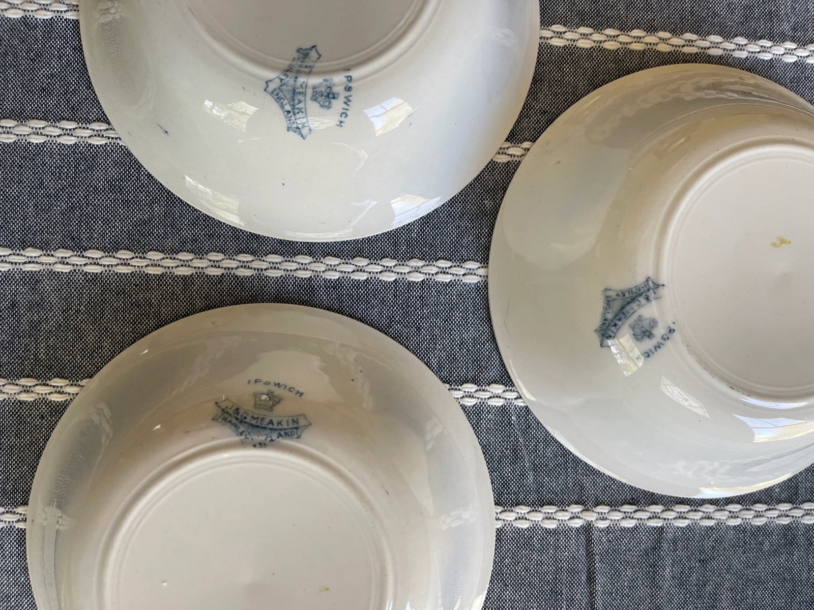 Antique J & G Meakin Ironstone China in Ipswich Pattern - 8 Pieces - 7