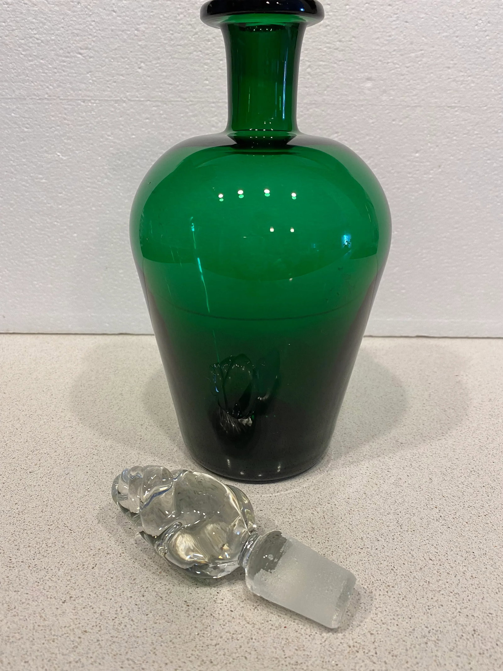 1980s Green Glass Decanter - 4