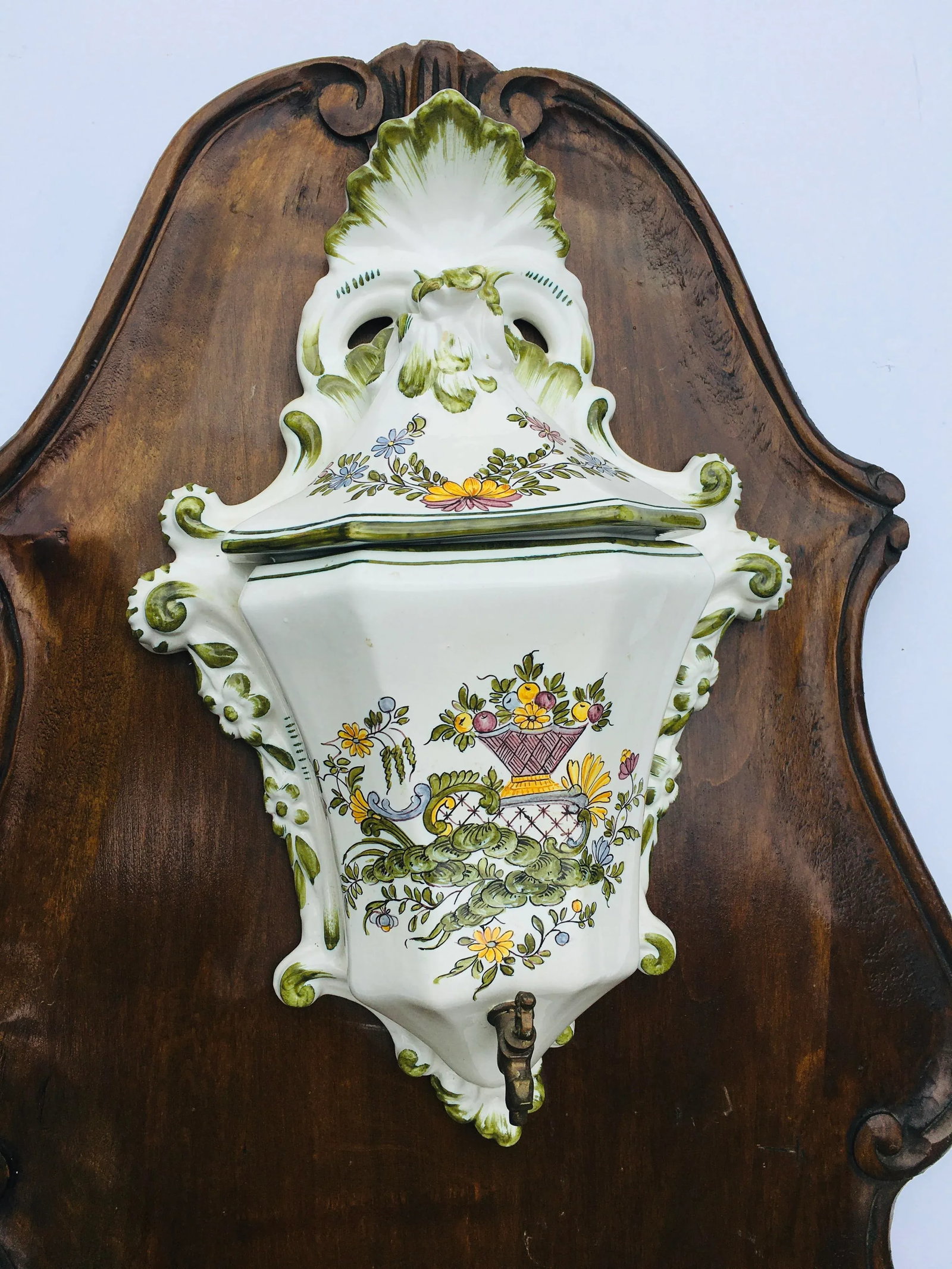 1980s Italian Lavabo Hand-Painted Faience - 2