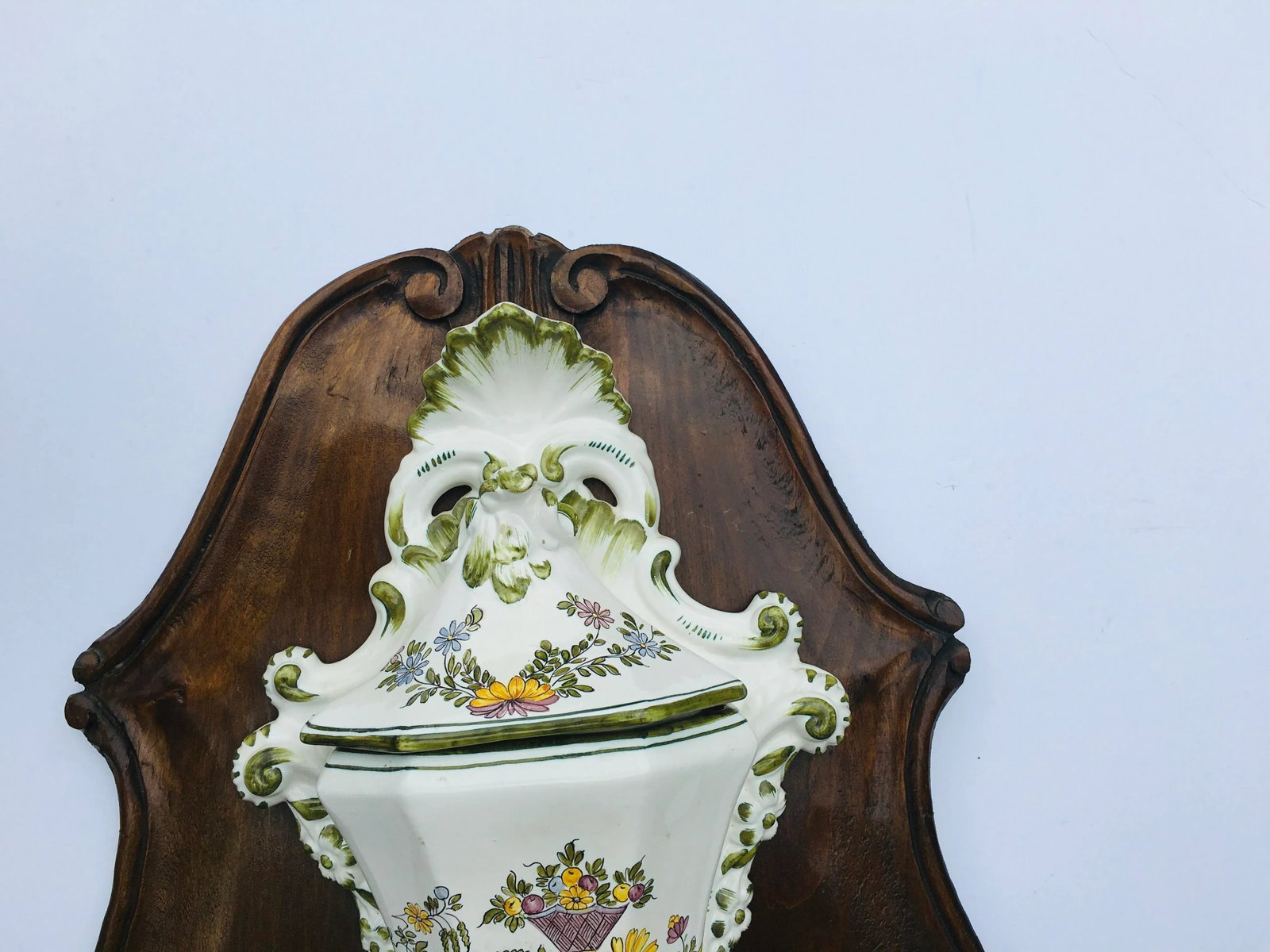 1980s Italian Lavabo Hand-Painted Faience - 3