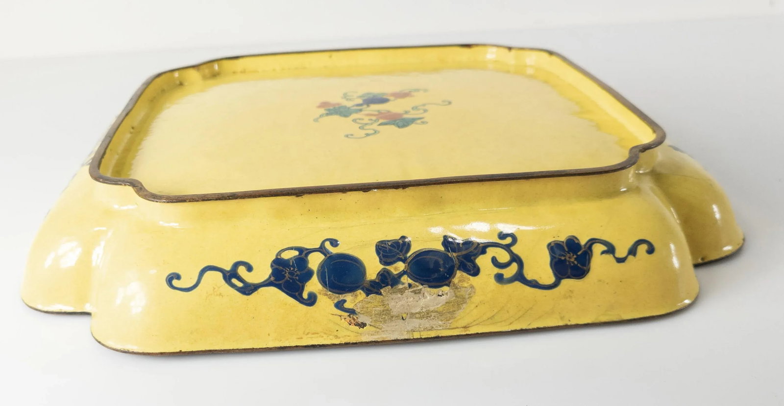 19th Century Chinese Canton Peking Enamel Square Dish With Flycatchers and Flowers - 11