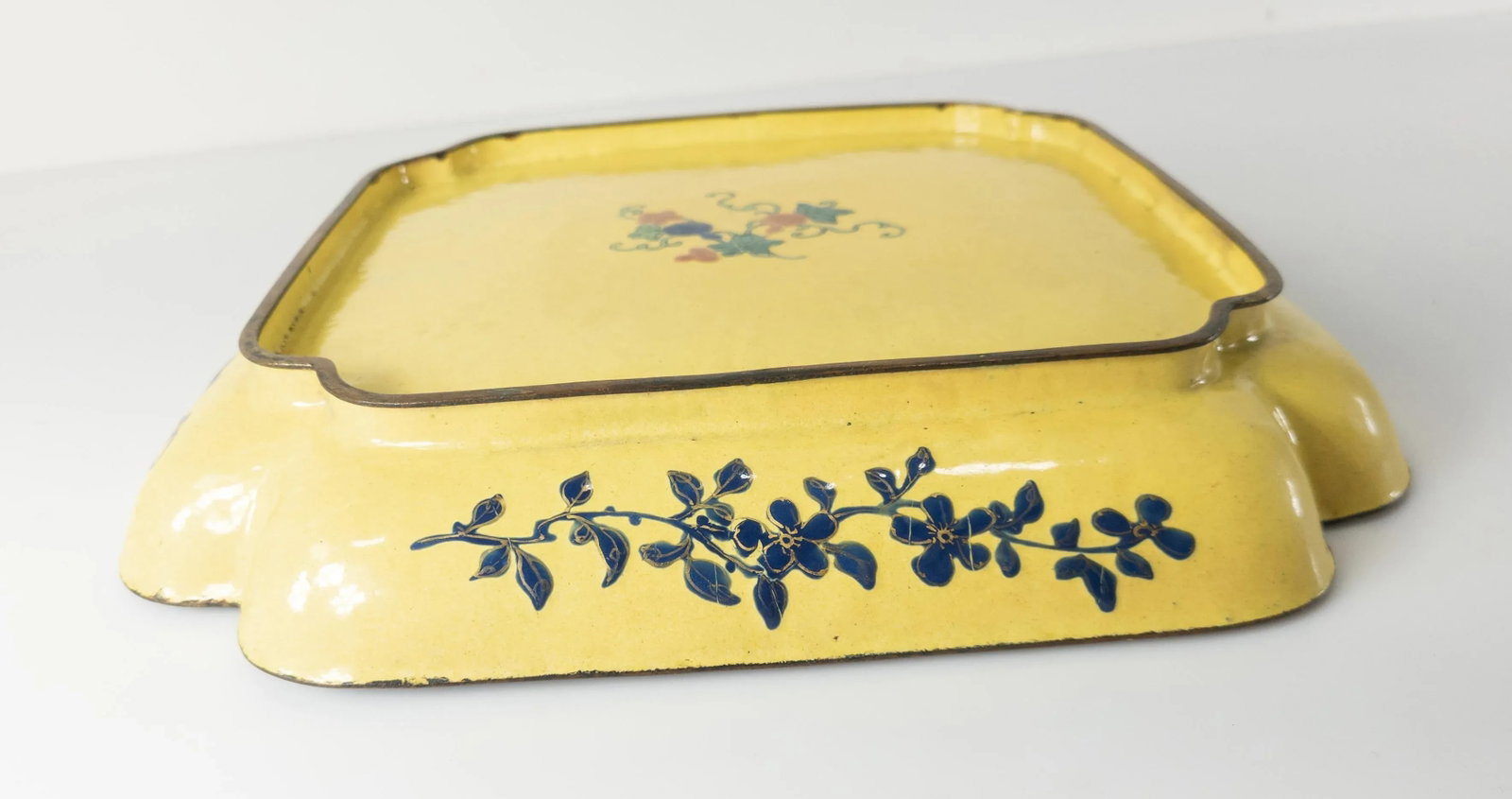 19th Century Chinese Canton Peking Enamel Square Dish With Flycatchers and Flowers - 12