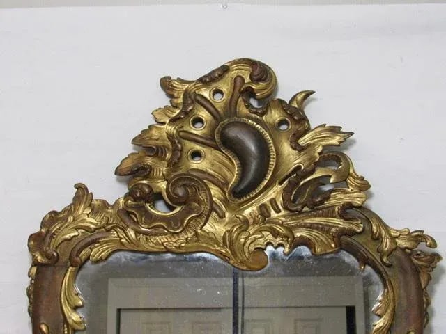 Antique Italian Gilt Wood Carved Mirror - 10