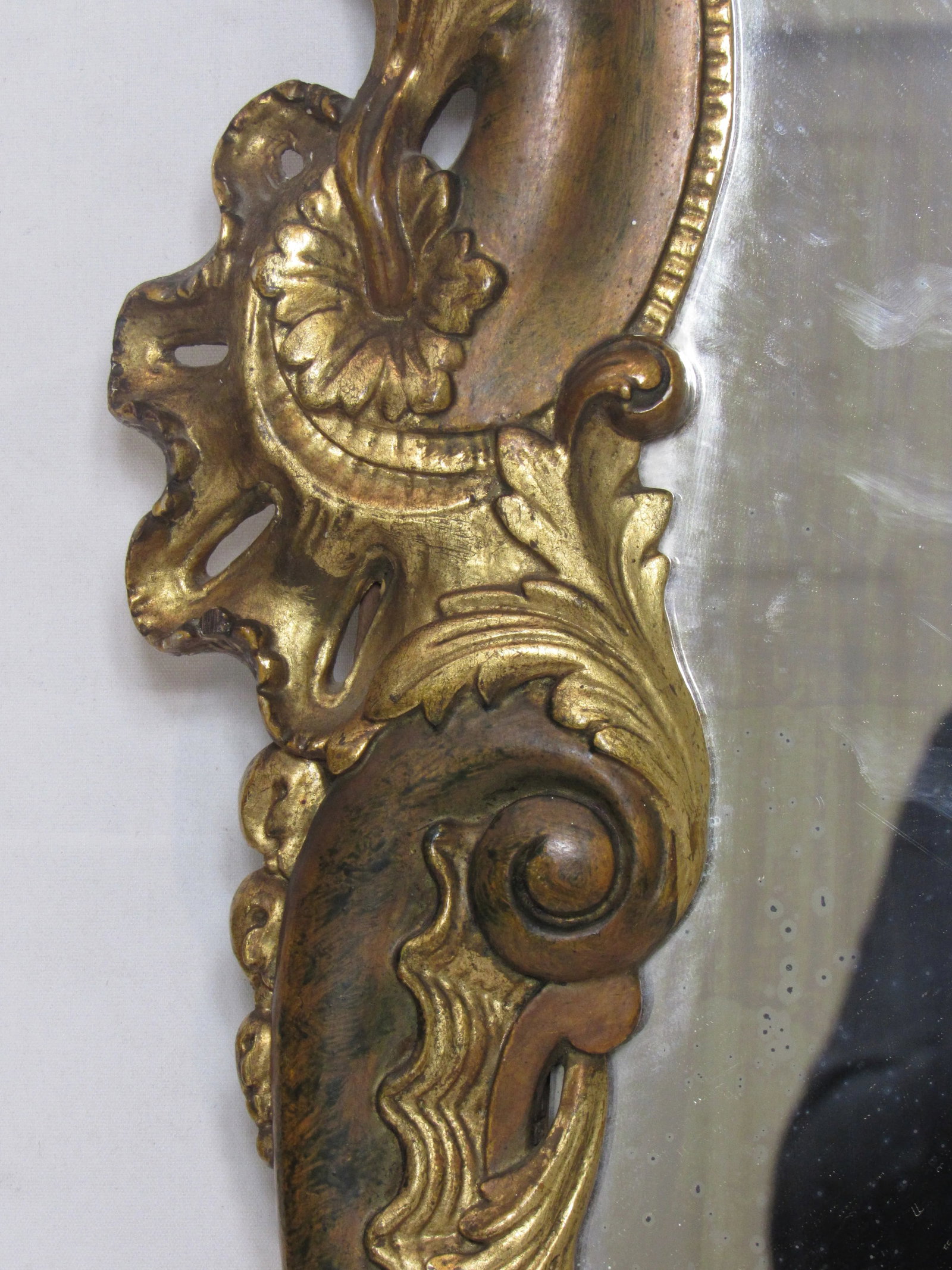 Antique Italian Gilt Wood Carved Mirror - 6