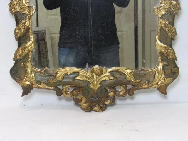 Antique Italian Gilt Wood Carved Mirror - 8