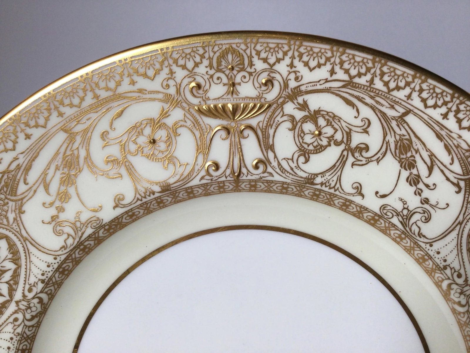 English Raised Gilt Porcelain Dinner Service Plates - Set of 12 - 3
