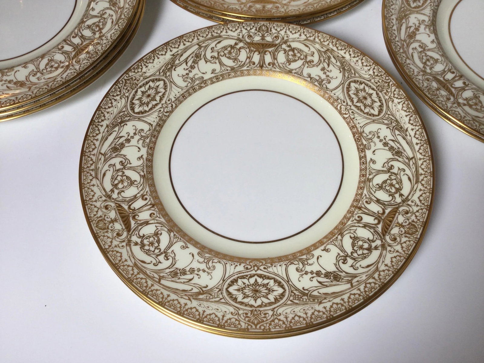 English Raised Gilt Porcelain Dinner Service Plates - Set of 12 - 4