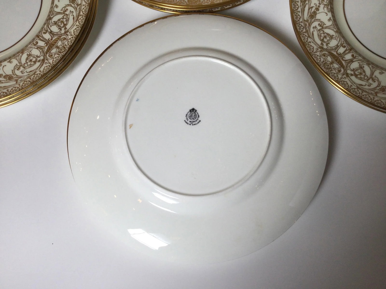 English Raised Gilt Porcelain Dinner Service Plates - Set of 12 - 7