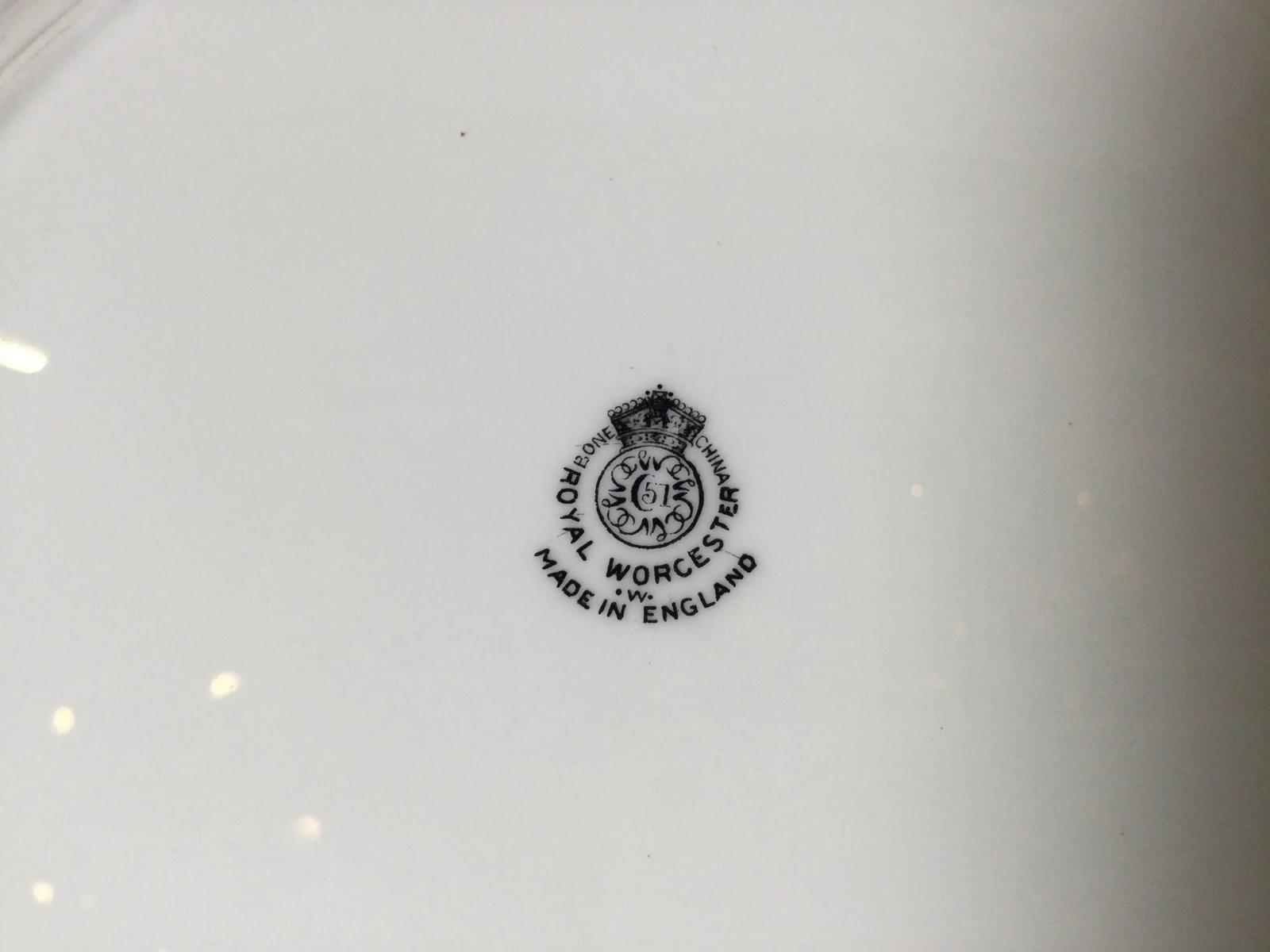 English Raised Gilt Porcelain Dinner Service Plates - Set of 12 - 8