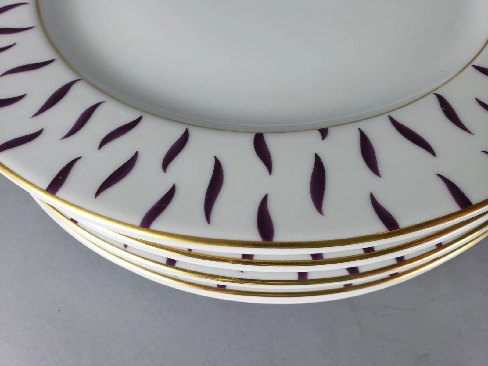 Bernaud Limoges Dinner Plates - Set of 12 - 3