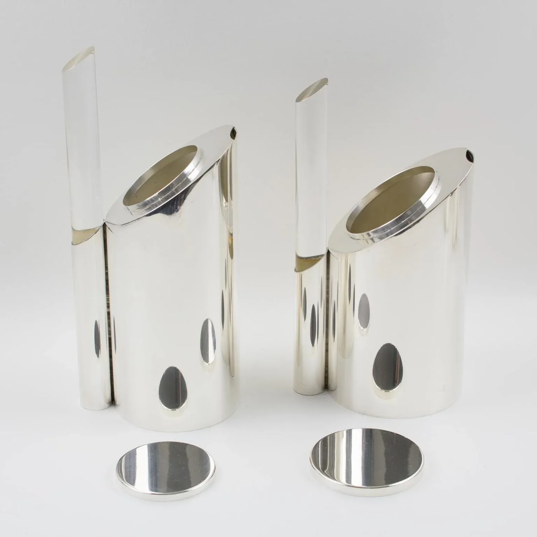 Memphis Style Silver Plate and Lucite Tea and Coffee Set by Guildart France - 7