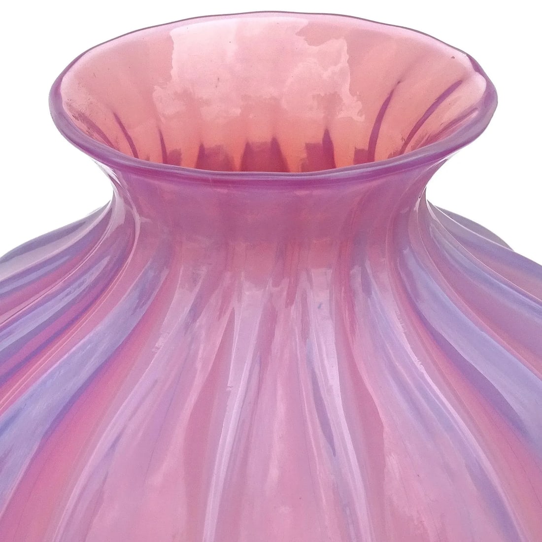 Vintage Murano Barovier Toso Pink Opalescent Italian Art Glass Paneled Surface Decorative Flower Vas - 4
