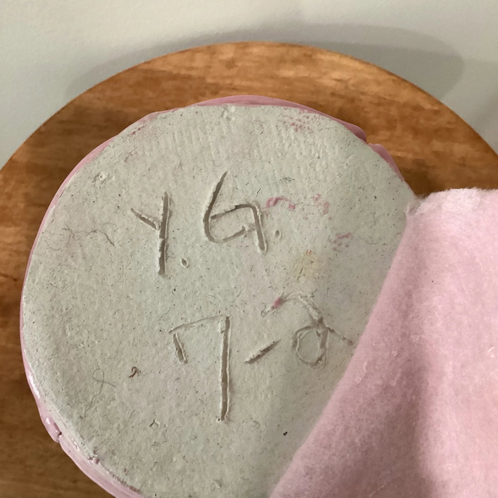 Late 20th Century Pink Wiggle Pottery Vase - 12