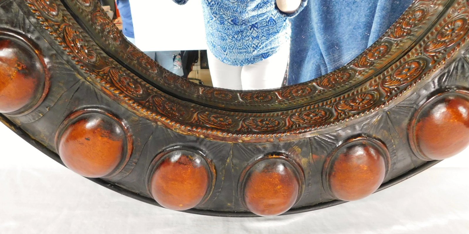 Large Vintage Late 20th Century Ornate Three Dimensional Metal Oval Hanging Wall Mirror - 8