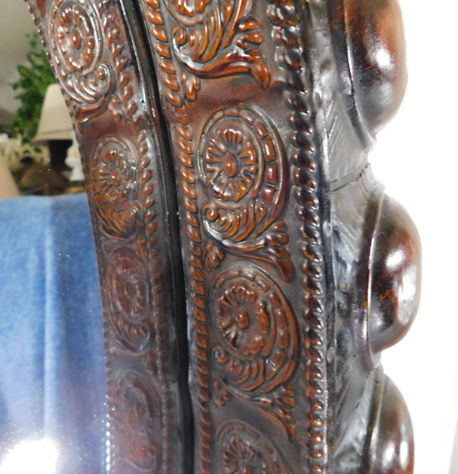 Large Vintage Late 20th Century Ornate Three Dimensional Metal Oval Hanging Wall Mirror - 9