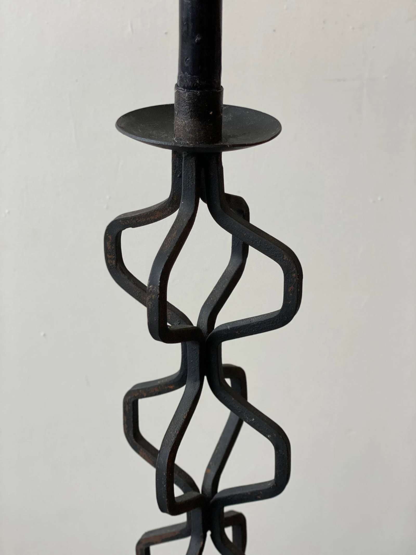 Vintage Wrought Iron Undulating Floor Candelabra, Circa 1970s - 7