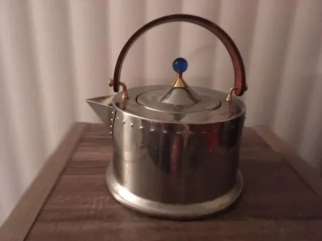 Contemporary Tea Pot From Crate & Barrel - 4