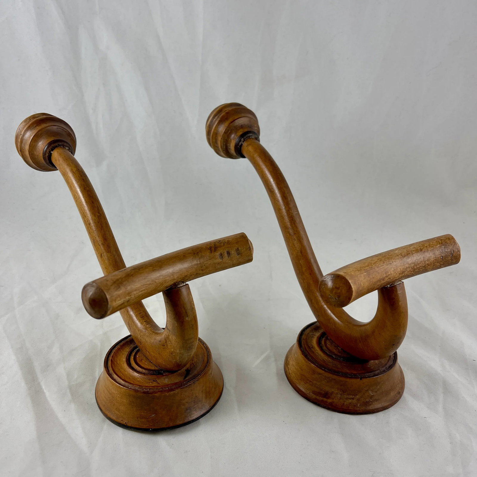 French Art Nouveau Bentwood Coat & Hat Hooks, a Pair - 7