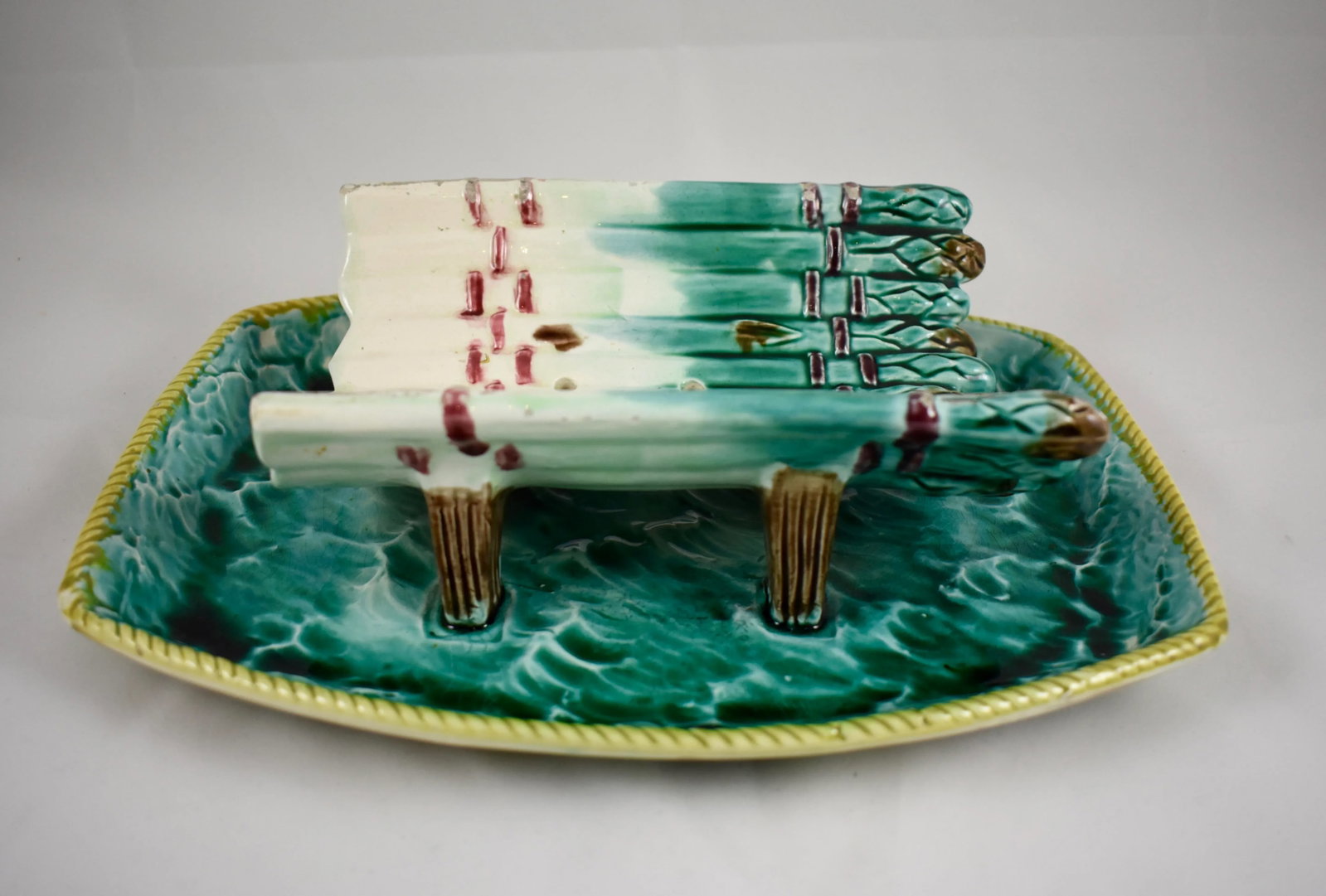 19th Century English Majolica Ocean Waves Asparagus Server Cradle - 5
