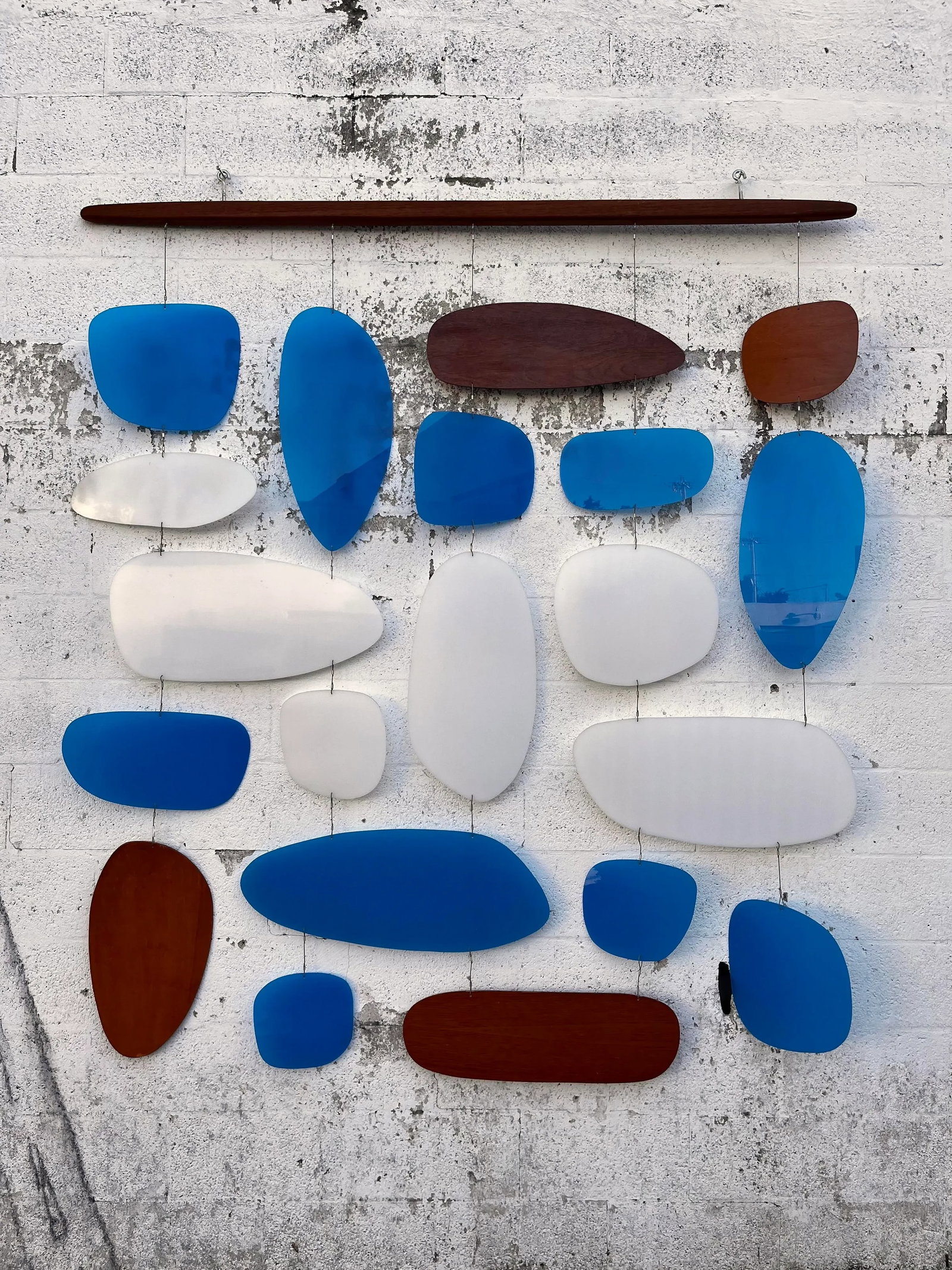 Vintage 1960s Modernist Inspired Handcrafted Hanging Wall Sculpture/Room Divider. - 4