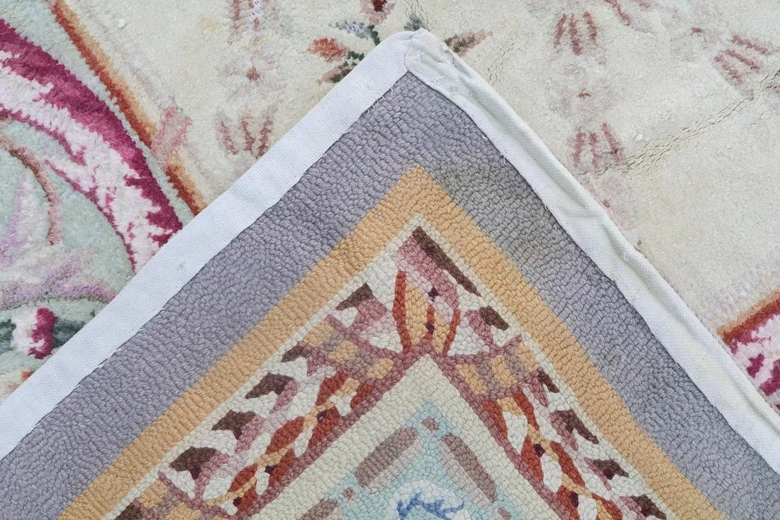 Vintage Hooked French Savonnerie Design Wool Rug - 10'x 16' - 5